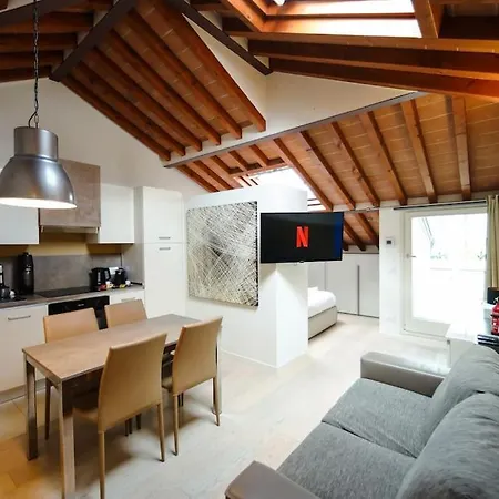 Duomo Elegant Penthouse *